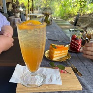 Rim Nara cafe’&Bistro Chiangmai ริมนาราคาเฟ่