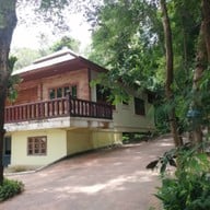 บรรยากาศ วัดผาตากเสื้อ