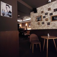 บรรยากาศ 365 Days Jazz Bar