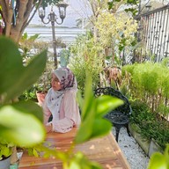 Dek-Cha หัวน้ำตกซอย10