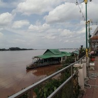 บรรยากาศ ตลาดอินโดท่าเสด็จ