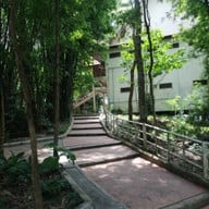 บรรยากาศ วัดผาตากเสื้อ