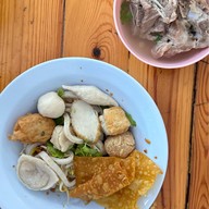 เมนูของร้าน น้องอั้ม เย็นตาโฟ