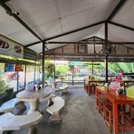 บรรยากาศ ก๋วยเตี๋ยวปลื้ม พระประแดง