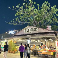 ตลาดนัดรถไฟ ศรีนครินทร์