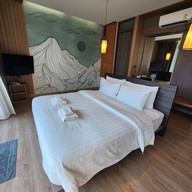 Chilling Roof Pool Villa Resort