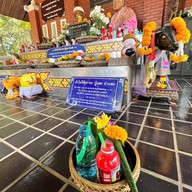 วัดพระธาตุดอยคำ (วัดสุวรรณบรรพต)
