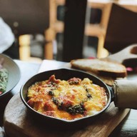 Luka SIRI HOUSE at Somkid