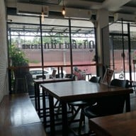 บรรยากาศ กู โรตี ชาชัก วัชรพล