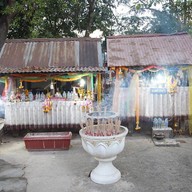 หลวงปู่อือลือ เกาะดอนโพธิ์ บึงโขงหลง บึงกาฬ