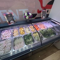 สุกี้นินจา ตลาดฟู้ดดี้ฟาร์ม บางใหญ่ (ซอยวัดพระเงิน)