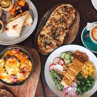 Luka SIRI HOUSE at Somkid