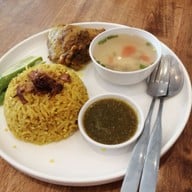 เมนูของร้าน กู โรตี ชาชัก วัชรพล