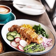 Luka SIRI HOUSE at Somkid