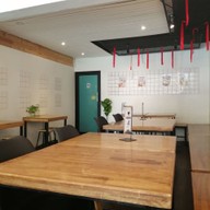 บรรยากาศ กู โรตี ชาชัก วัชรพล