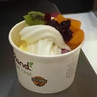 Yogurtland เมกา บางนา
