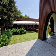 บรรยากาศ Take A Breath Cafe and Eatery