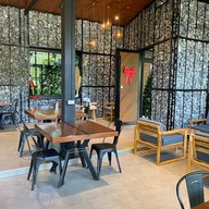 THE CAVE cafe khaoyai