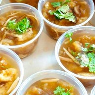 ข้าวซอสเทอริยากิ อ้อมน้อย