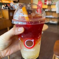 True Coffee เอท ทองหล่อ