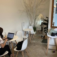 Tiny house cafe & restaurant รามคำแหง