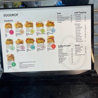 Egg drop Centerpoint Siam Square