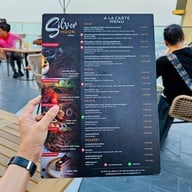 Silver Moon Rooftop Bar Novotel Sriracha & Koh Si Chang Marina Bay