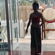 ฤาดี คาเฟ่