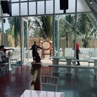 ฤาดี คาเฟ่