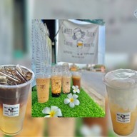 สวีททรัครถน้ำสีเขียว กาแฟสดโมก้าพอม ชาใต้ ผลไม้สด (เมืองใหม่ชัยมงคล)