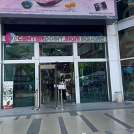 Egg drop Centerpoint Siam Square