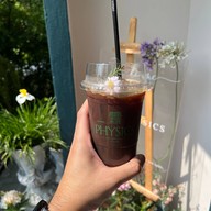 เมนูของร้าน Baanphysics Cafe And Space