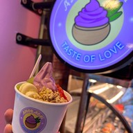 Amor acai softserve -