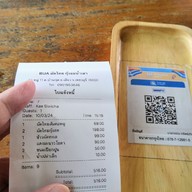 เมนู BUA Riverside ผัดไทย กุ้งแม่น้ำเผา