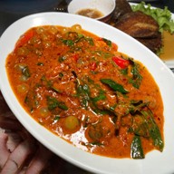 ร้านอาหารเจ้ไพรริมเขื่อนท่าฉลอม