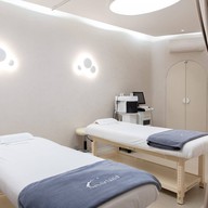 Neverland clinic