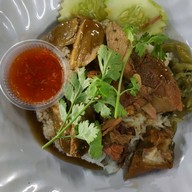 ก๋วยเตี๋ยวเป็ดตุ๋นเป่าปาก ( 2 น้ำ ) ศรีสมาน