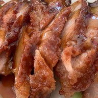 ⭐️ ร้านโหว โหว เส็ก บะหมี่เส้นสด 👍 หมูแดงฮ่องกง หมูกรอบ บะหมี่หมูแดง บะหมี่หมูกรอบ ข้าวหมูแดง ข้าวหมูกรอบ ข้าวกะเพรา ข้าวไข่ข้น ศรีนครินทร์ 40