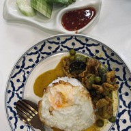 ข้าวแกงใต้ชาววัง ลาดกระบัง