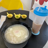 C'mon Cafe Mingle Hill Minburi