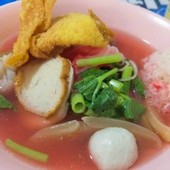 เมนูของร้าน ร้านก๋วยเตี๋ยวครูต้อย