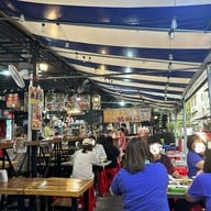 ร้านลาบส้มตำน้องแม็ก