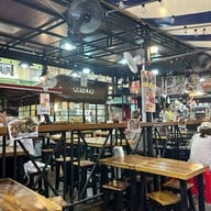 ร้านลาบส้มตำน้องแม็ก