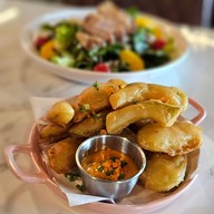 Golden Spoon ราชพฤกษ์