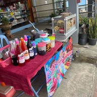 ร้านลูกชิ้นทอด&น้ำแข็งใส สาขาบ้านฉาง