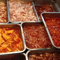 เพ้นท์แพรวปิ้งย่าง หมูกระทะขีดละ50บาท