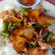 ร้านผัดไทชายคลอง