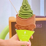 ICE JAPAN PREMIUM SOFT CREAM & SLOW BAR