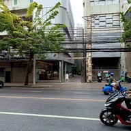 หน้าร้าน Tang Café ตั่งคาเฟ่