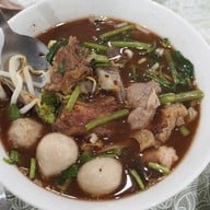 ก๋วยเตี๋ยวปลื้ม พระประแดง